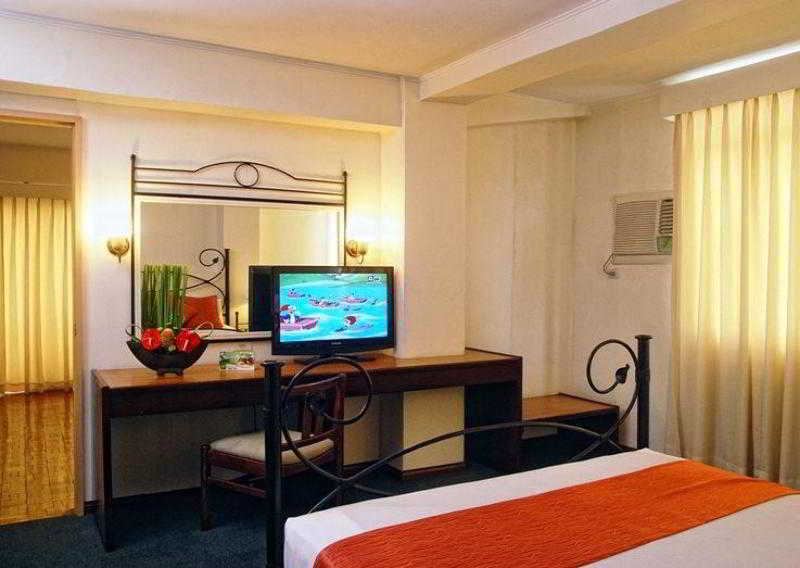 Cebu Grand Hotel Exteriör bild